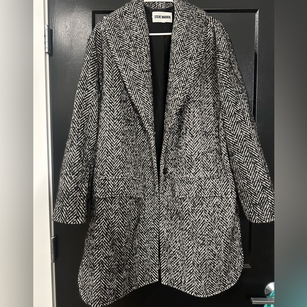 Steve Madden Black and White Herringbone Pea Coat